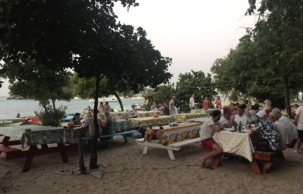 BBQ am Strand.