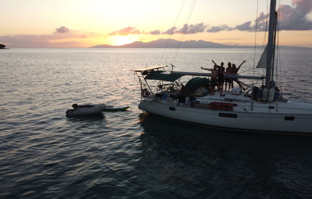 Guadeloupe im Hintergrund.