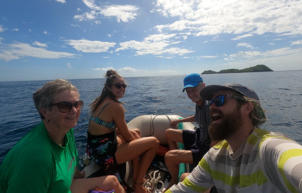 Schnorchelausflug im Nationalpark Cousteau.