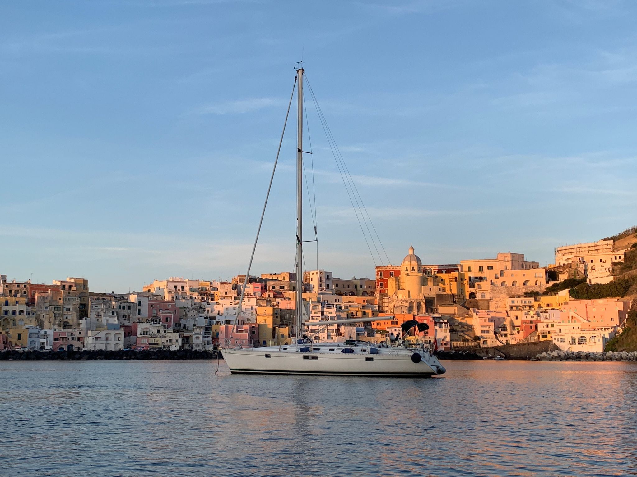 Ankerplatz in der Bucht vor Procida.