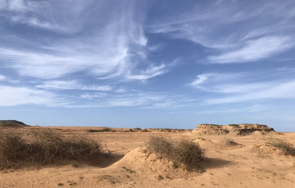 Nichts als Sand, Himmel und coole Wolken!