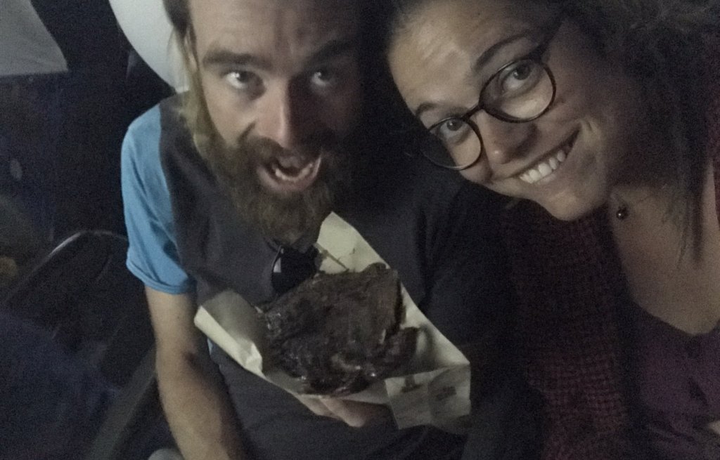 Ein Stück Fleisch einfach im Bus!