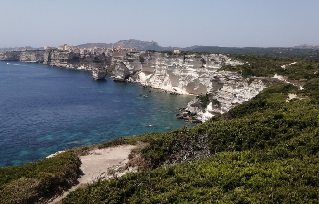 We followed this path along the cliffs.