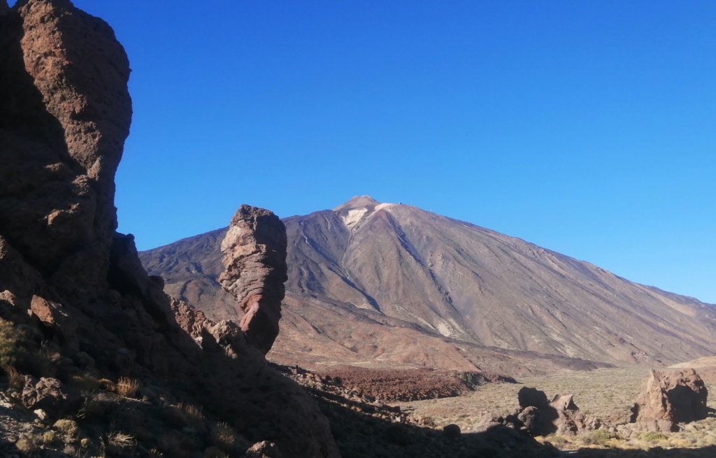 Pico del Teide, the highest volcano in the Canary islands, 3.718m above sea level.