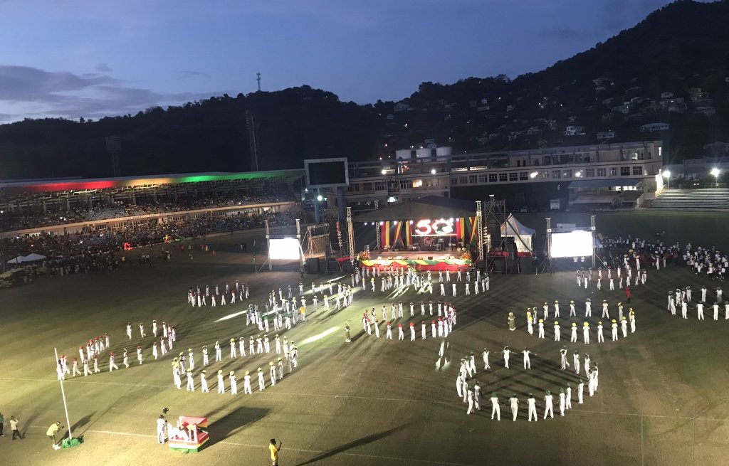 Fairly spectacular dance demonstrations.