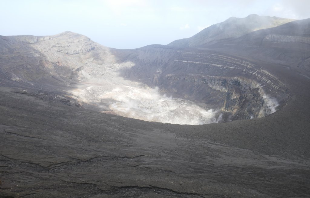 View into the steaming crater.