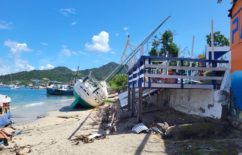 Many sailing ships are stranded in Tyrell Bay, which was thought to be safe.