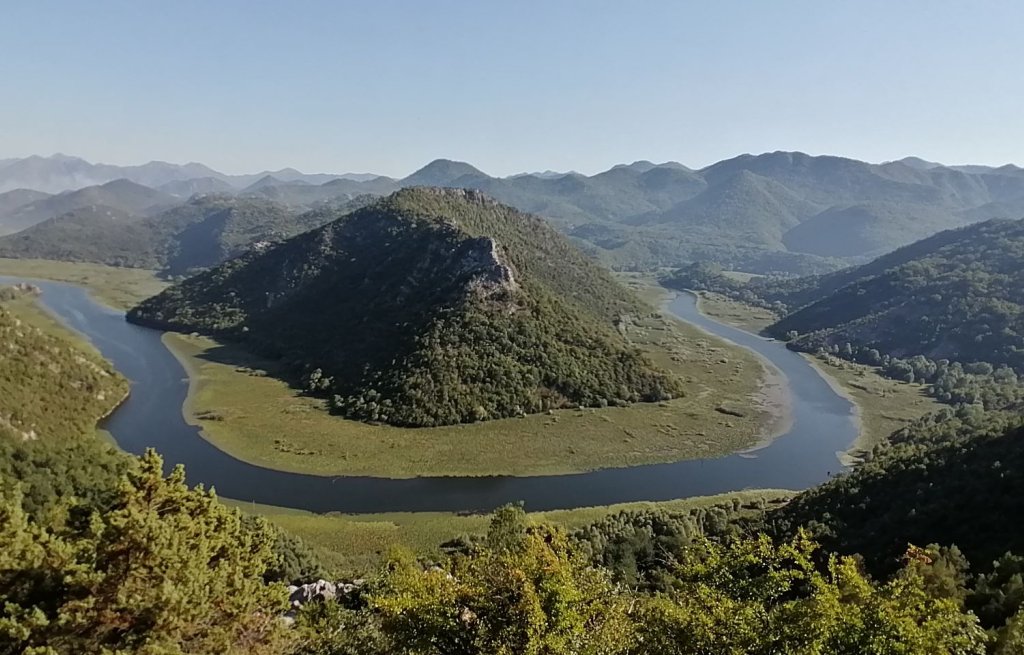 The lake, that looks like a river.
