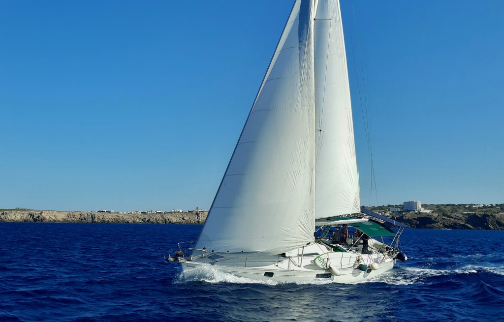 Buddyboating with Mica in Menorca.